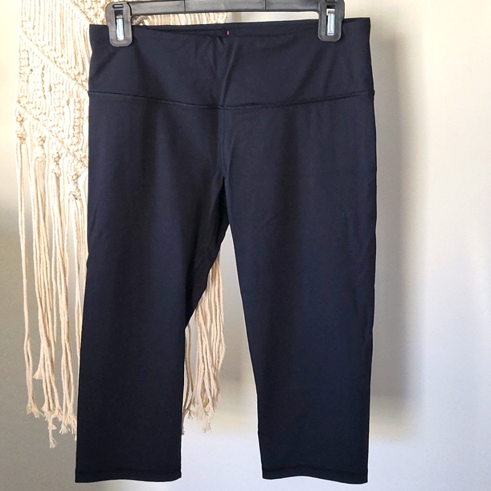 VSX Crop Workout Pants